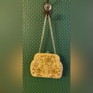 Vintage 1960s Hand Beaded Flowers Kiss Lock Convertible Purse Clutch-EUC